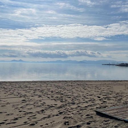 Charming Beachfront Apartment Мурсия Экстерьер фото