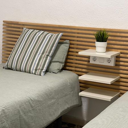 Charming Beachfront Apartment Мурсия Экстерьер фото