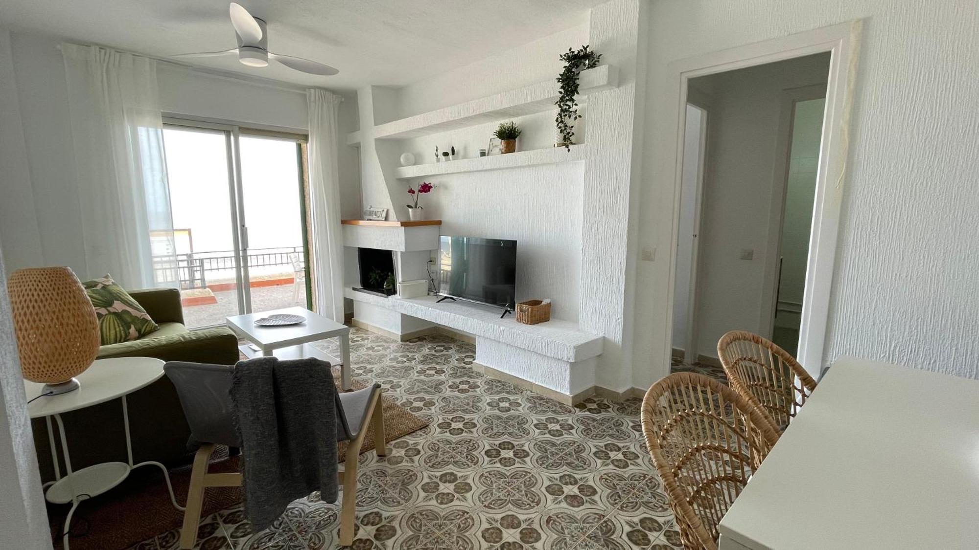 Charming Beachfront Apartment Мурсия Экстерьер фото
